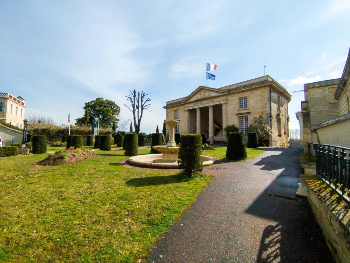 Chaleureux Appartement A Deux Pas Du Centre-Ville De Castillon, De La Dordogne Et Proche Saint-Emilion المظهر الخارجي الصورة
