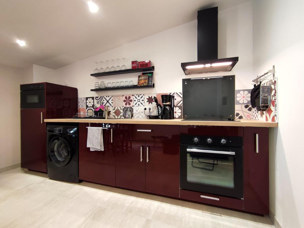 Chaleureux Appartement A Deux Pas Du Centre-Ville De Castillon, De La Dordogne Et Proche Saint-Emilion المظهر الخارجي الصورة